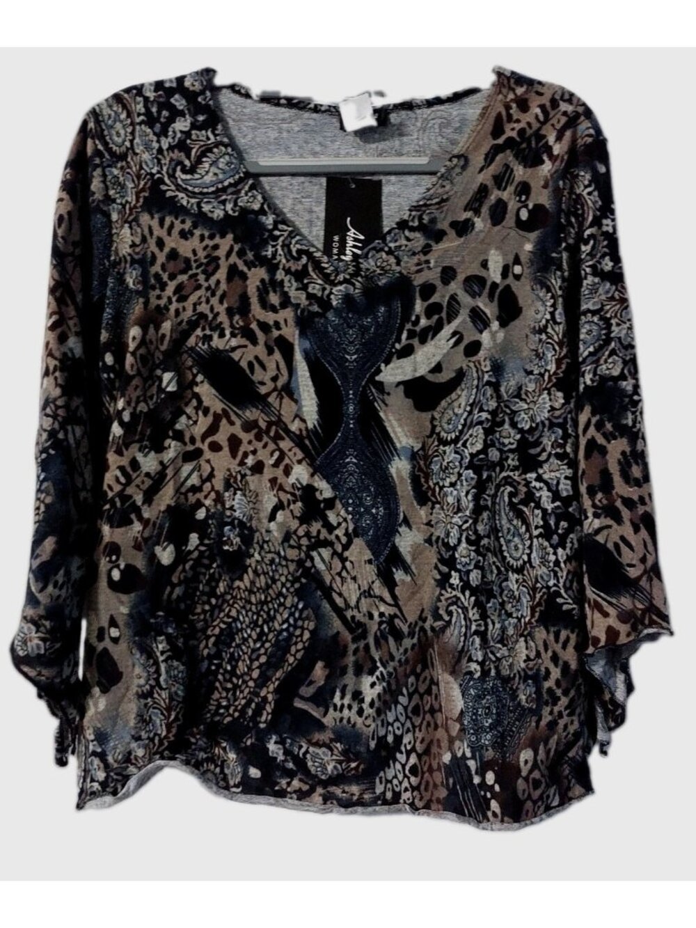 Ashley J Womens Shirt Size 1X Animal Paisley Floral Long Sleeve Multicolor NWT